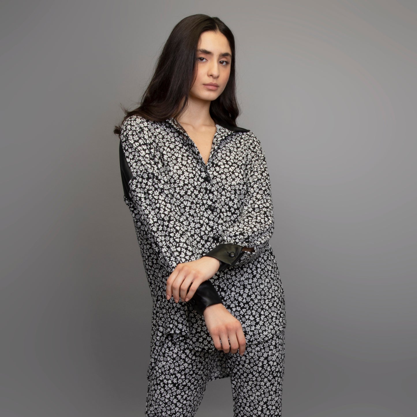 Alexandrine set, pants and shirt, navy, kaki, patterned set, flower pattern, comfy set, fashion, kaftans store