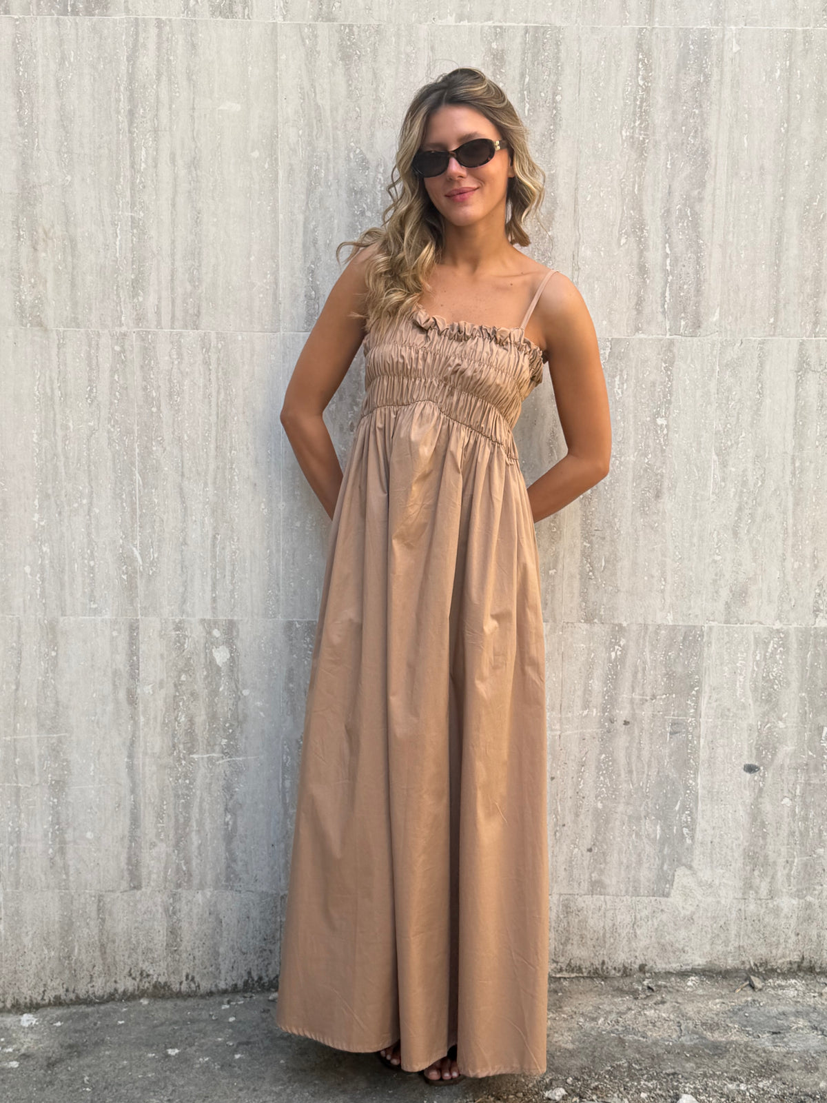 Lilia Beige