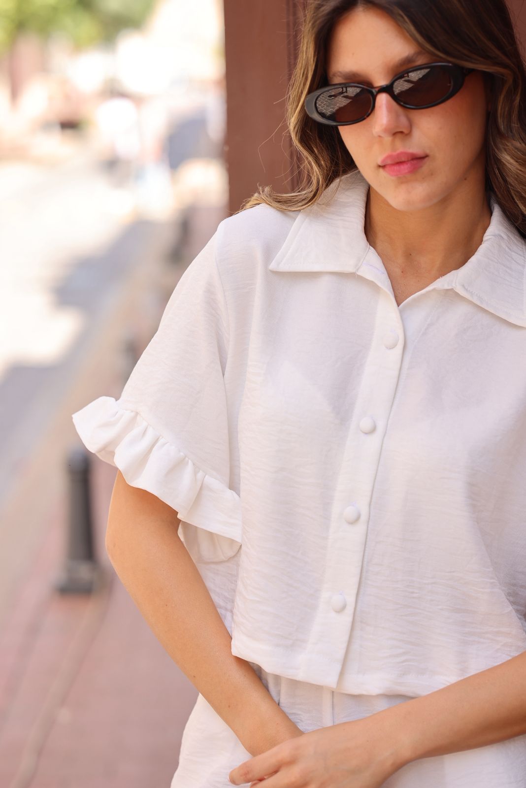 Froufrou White