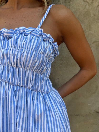 Lilia Blue White