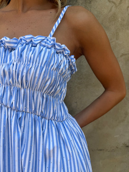 Lilia Blue White